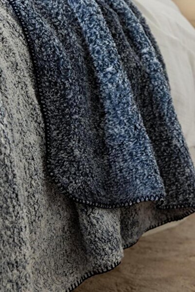 Madame Coco New Season Nord Double Sherpa Blanket - Indigo