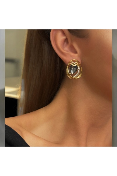 Butik Design Drop Stone Gold Earrings