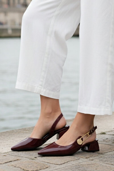 Brielfy Women's Flag Heel Premium Side Buckle Spring Chic Combinable Classic Shoes Burgundy