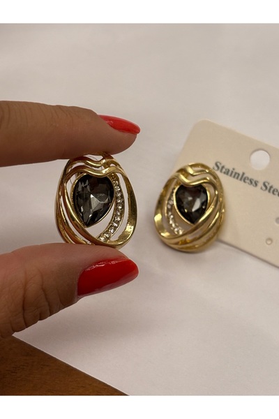 Butik Design Drop Stone Gold Earrings