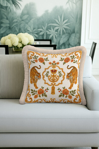 Evimde Bambaşka Lüks Kaplan Çiçekli Saçaklı Yastık Kılıfı - Zarif Bohem Altın...