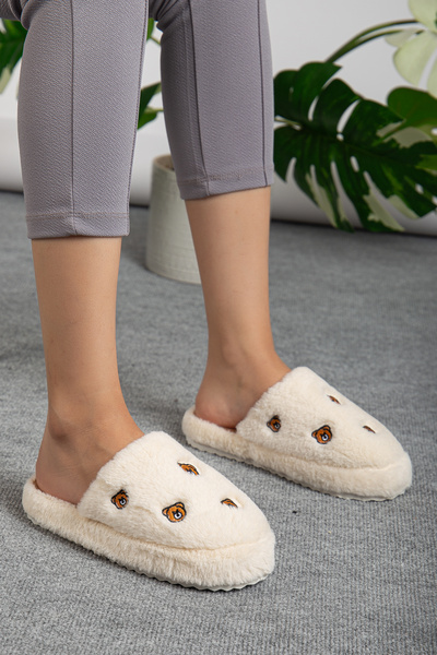 Jackers Fluffy Plush Winter Home Guest Dowry Slippers with Furry Teddy Bear Pattern