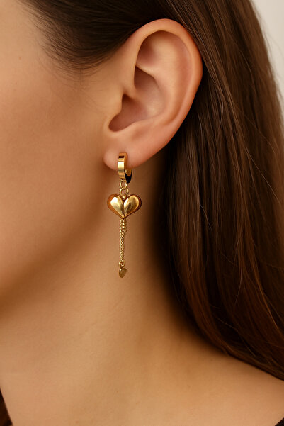 GÜRLER Gold Heart Earrings