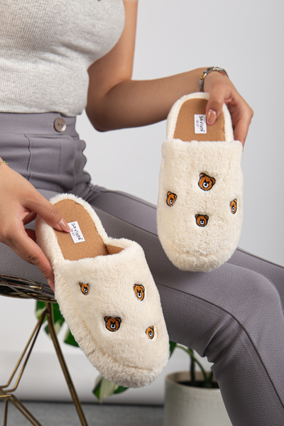 Jackers Fluffy Plush Winter Home Guest Dowry Slippers with Furry Teddy Bear Pattern