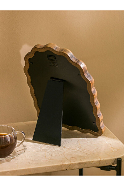 LC Waikiki Leave Your Style with Us |   Decorative Photo Frame 22 cm