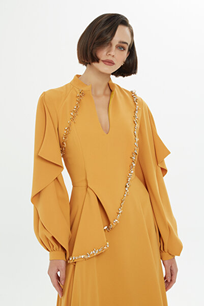 GİZİA Önü Yırtmaçlı Ve Taş İşlemeli Sarı Elbise