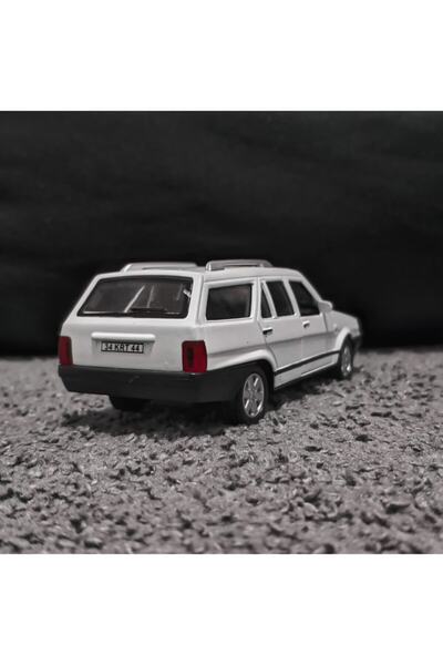 Pagina سيارة معدنية قابلة للجمع من توفاس إيجل مقاس 12 سم باللون الأبيض