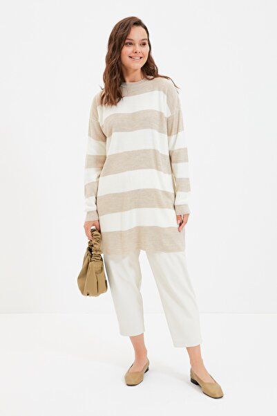 Trendyol Modest Sweater - Beige - Relaxed fit