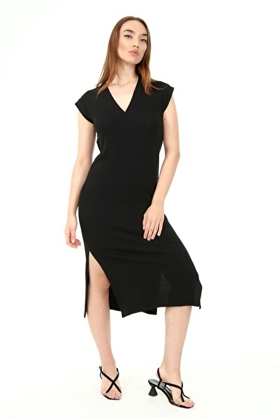 KİM Kİ O Rochie neagră tricotată cu decolteu în V pentru femei, cu fante dubl...