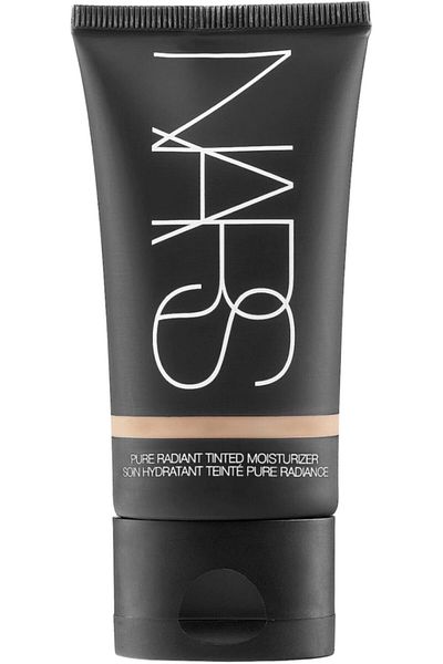 Nars Pure Radiant 56 ml Tinted Moisturizer