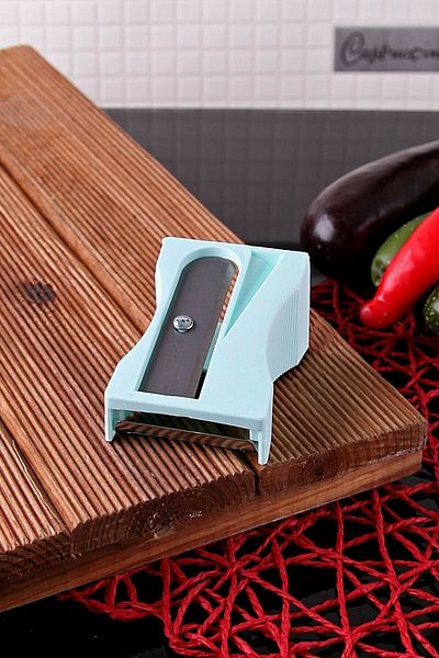 Eynel Sharpener Peeler Carrot Cucumber Zucchini Okra Peeler Vegetable Peeler
