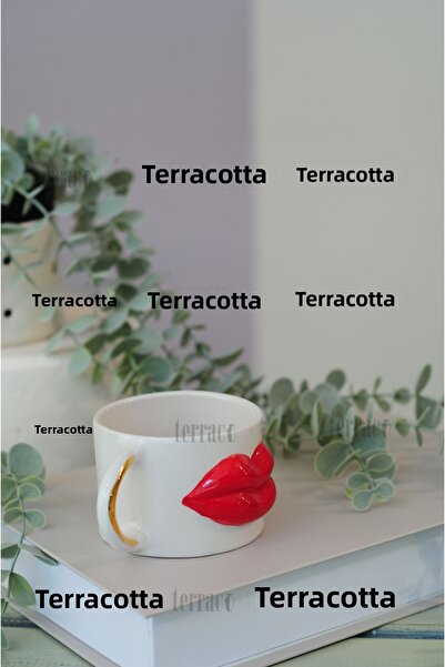 terraco ceramic Handmade Ceramic Red Lip Mug with Gold Detail 1 Piece