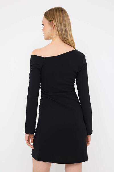 Trendyol Collection Black More Sustainable Shirring/Drape Detail Short/Mini Ribbed Stretchy Knit Dress Twoaw26El00159