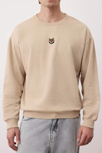 Trendyol Collection Stone Oversize/Wide Cut Crew Neck Long Sleeve Animal Embroidery Sweatshirt Tmnaw24Sw00169