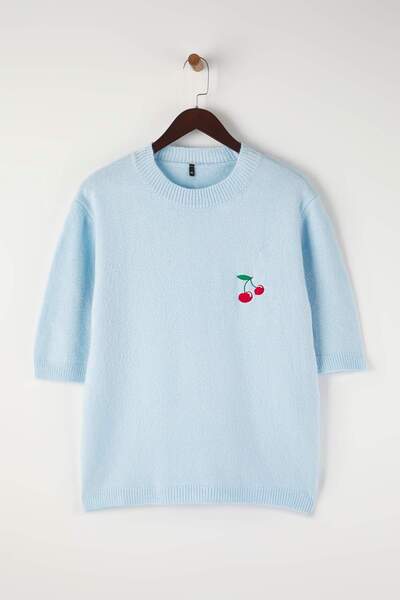 Trendyol Curve Baby Blue Cherry Embroidered Thin Knitwear Sweater Tbbaw26An00007