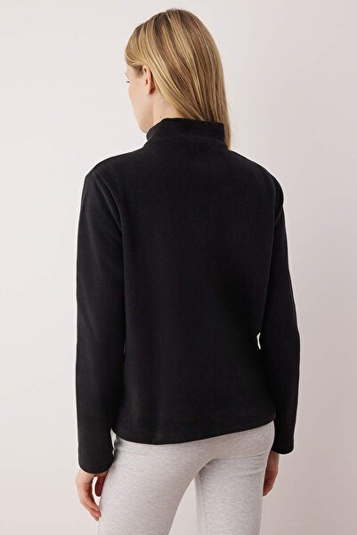 Trendyol Collection Black Fleece Plain Stand Collar Pocket Zipper Regular/Regular Fit Knitted Sweatshirt Twoaw26Sw00005