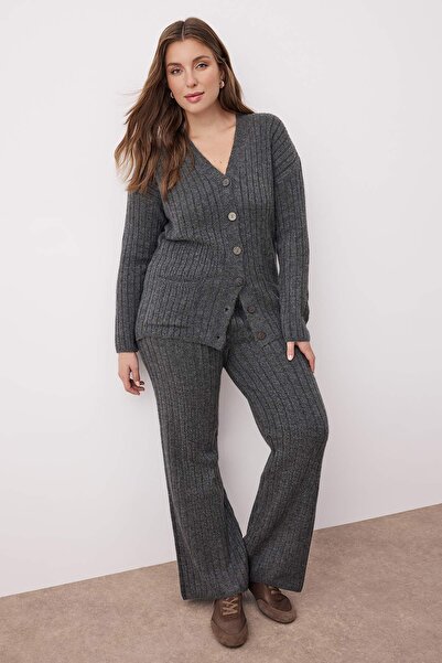Trendyol Curve Anthracite Button Detailed Knitwear Bottom - Top Set Tbbaw26Cp00009
