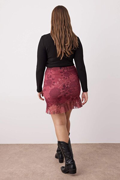 Trendyol Curve Burgundy Floral Mini Knitted Plus Size Skirt Tbbaw26Az00019