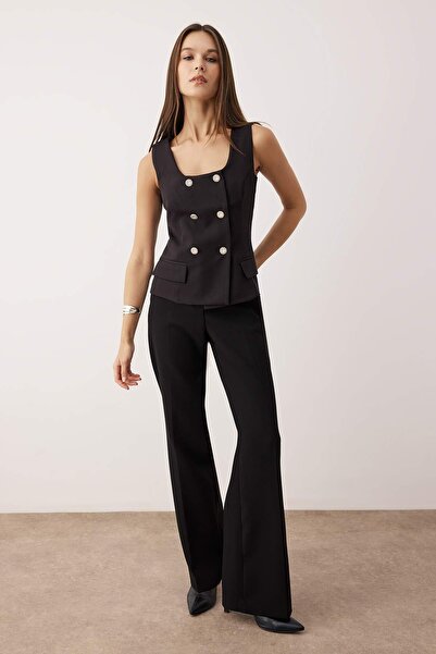 Trendyol Collection Чорний жилет з регулярним кроєм та ґудзиками TWOAW26YE00028