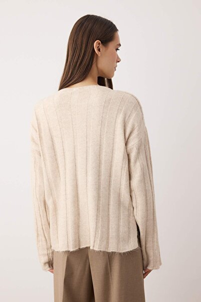 Trendyol Collection Stone Soft Textured Wide Fit Knitwear Sweater Twoaw26Kz00177