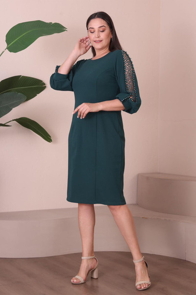 rotop Rochie eleganta de ocazie, decorata cu pietricele si dantela la maneci,