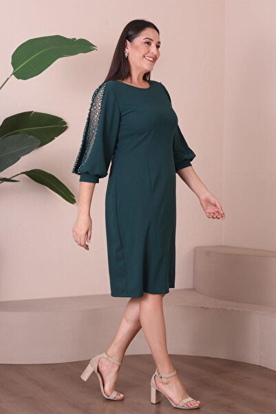 rotop Rochie eleganta de ocazie, decorata cu pietricele si dantela la maneci,