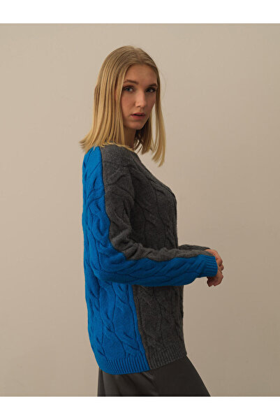 Xint Kadın Gri Oversize Yünlü Kazak