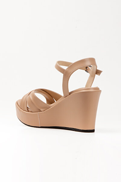 DYG STORE Nude Cross Strapped Padded Women's Sandals