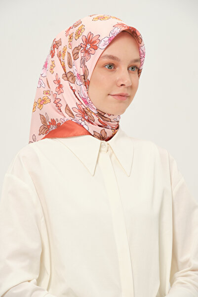 Madame Polo Φουλάρι με σχέδιο Twil 90x90 εκ. Αντιολισθητικό ύφασμα ζεστό ροζ