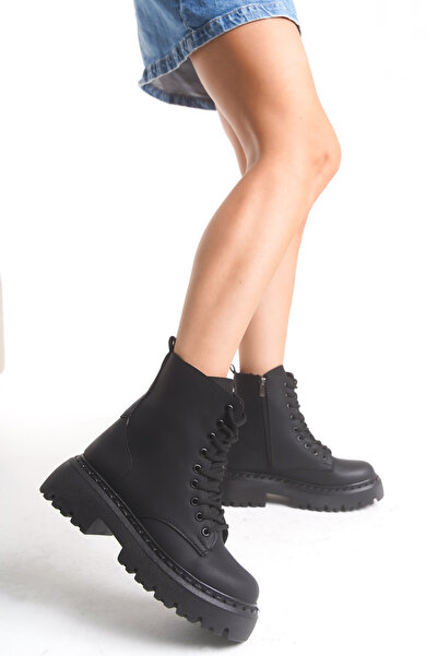 meyra'nın ayakkabıları Women's Black Matte Lace-Up and Zippered Boots