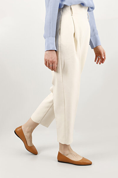 GÖNDERİ(R) Women's Light Tan Pointed Toe Flat Sole Genuine Leather Ballerinas