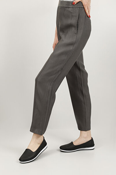 GÖNDERİ(R) Women's Black Comfort Shoes