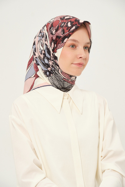 Madame Polo Eșarfă din raion Trend Multicolor, fără riduri, cu model 90x90 cm