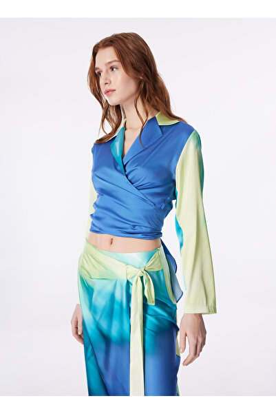 Fabrika Kruvaze Yaka Batik Çok Renkli Kadın Bluz F4SL-BLZ0835