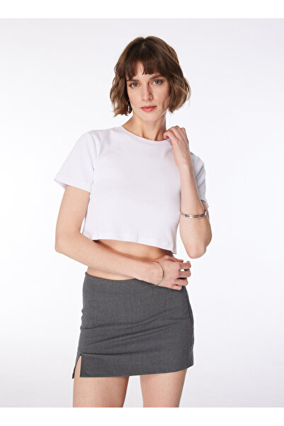 Fabrika Beyaz Kadın Bisiklet Yaka Crop T-Shirt F4SL-TST0337