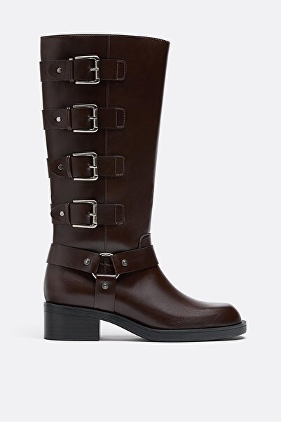 Stradivarius Tokalı, biker, düz botlar