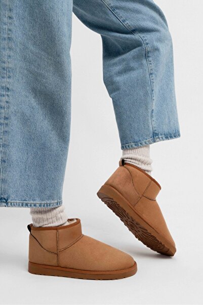 NİŞANTAŞI SHOES Mini Taba Süet Yarım Bot Içi Tüylü Düz Taban Kadın Ayakkabı