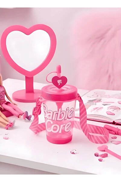 Miniso Lisanslı Askılı Plastik Şişe (535ML)