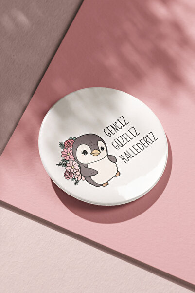 Hume Craft Genciz Güzeliz Hallederiz Penguen İğneli Metal Rozet