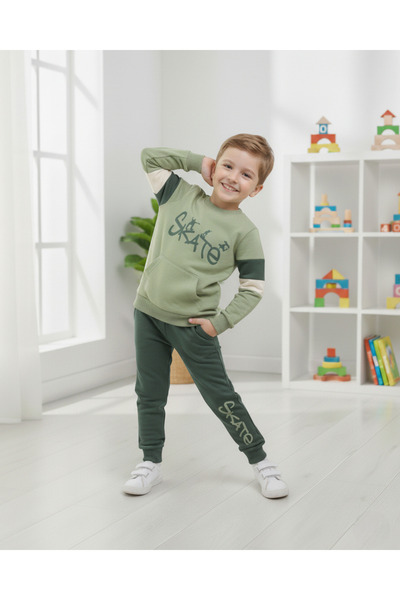 Ege Bebek Boys' Seasonal Skate Printed Sweatshirt, 7-10 Years Old Tracksuit Set