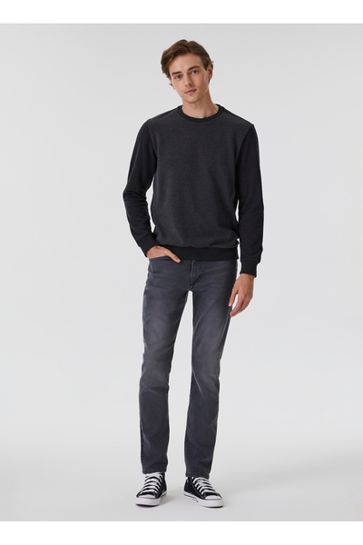 Lee Cooper Ανδρικό φούτερ με λαιμόκοψη σε γκρι χρώμα 241 LCM 241015 NEWDIAGONAL GREY