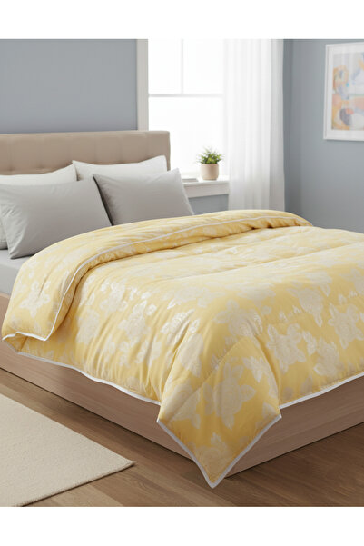 Pernador Duvet with 15% goose down and feather, 200 x 220 cm, Cream with silver roses