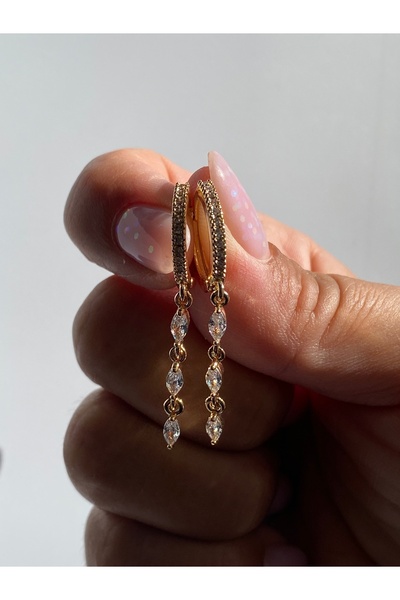 kurukafagift Earrings with Stone and Dangle in Gold Color
