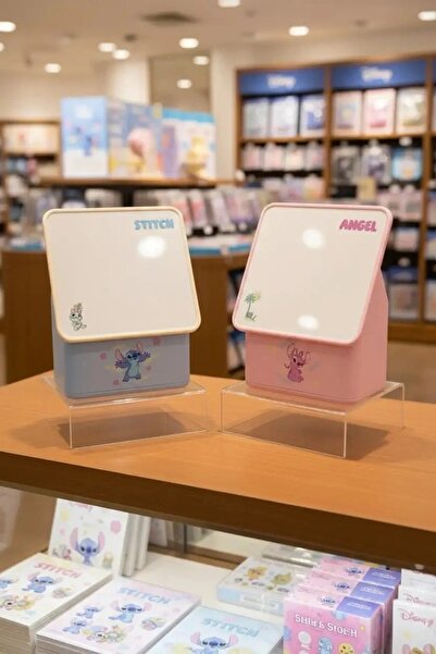 Miniso Disney Lilo&Stitch Lisanslı Düzenleyicili Makyaj Aynası