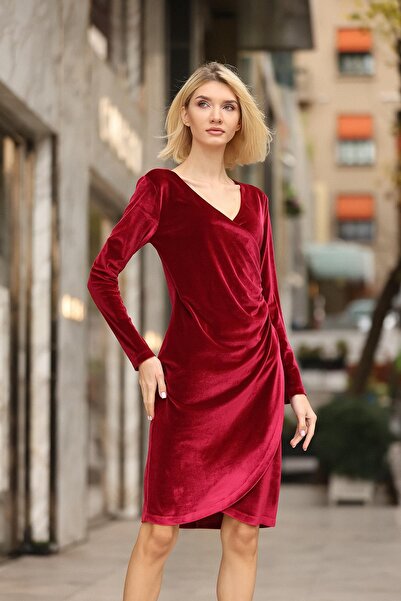 Greno Kadın Drapeli Kırmızı Kadife Elbise