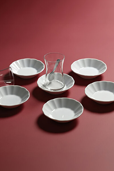 EminHome Güral Porcelain Novice Tea Plate