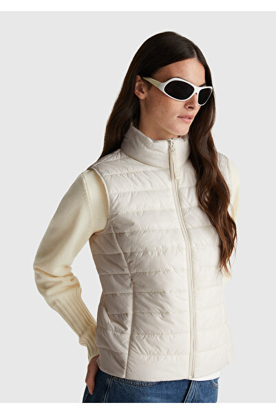 United Colors of Benetton Kadın Krem Polyester Dolgulu Fermuarlı Slim Fit Pufa Yelek