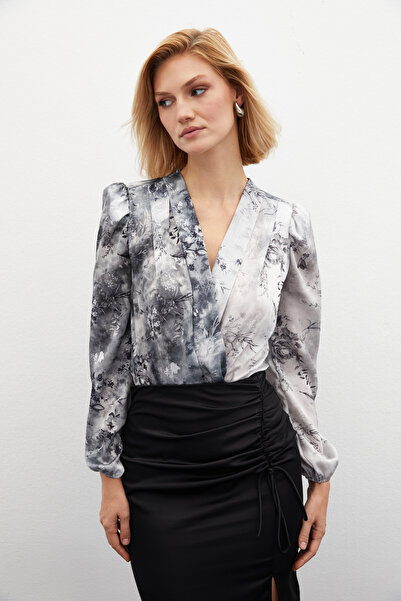 Sateen Çiçek Desenli Bodysuit Bluz - GRİ