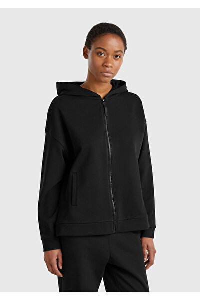 United Colors of Benetton Hanorac cu glugă, cu detaliu, cu imprimeu cu logo negru, pentru femei