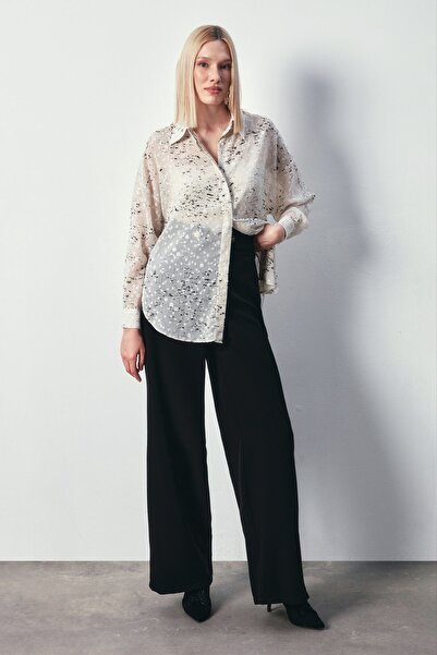 Sateen Бродирана широка риза - камък-сребро